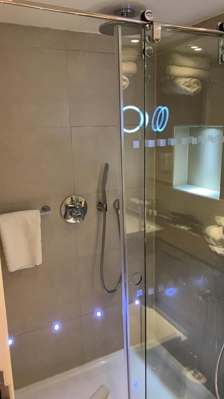 Club Double Room,848538527:JPEG